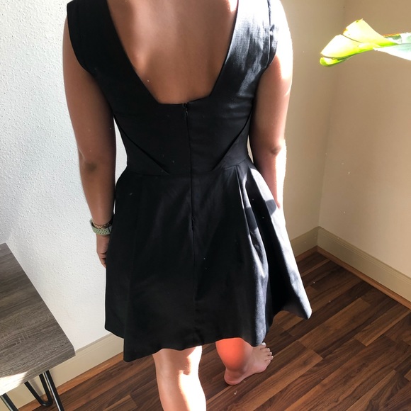 Cute Black Zara Dress - Picture 2 of 6